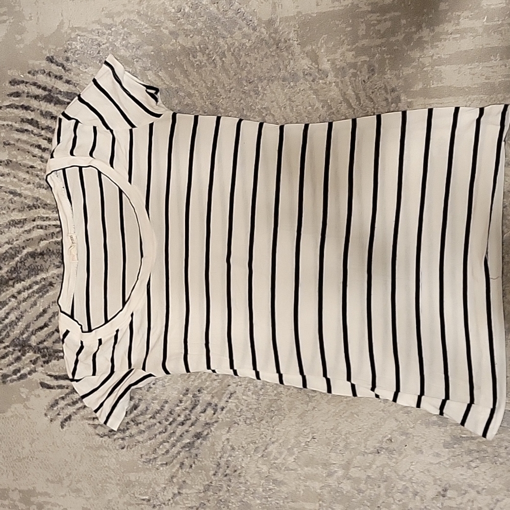 Zenana white and black stripe shirt